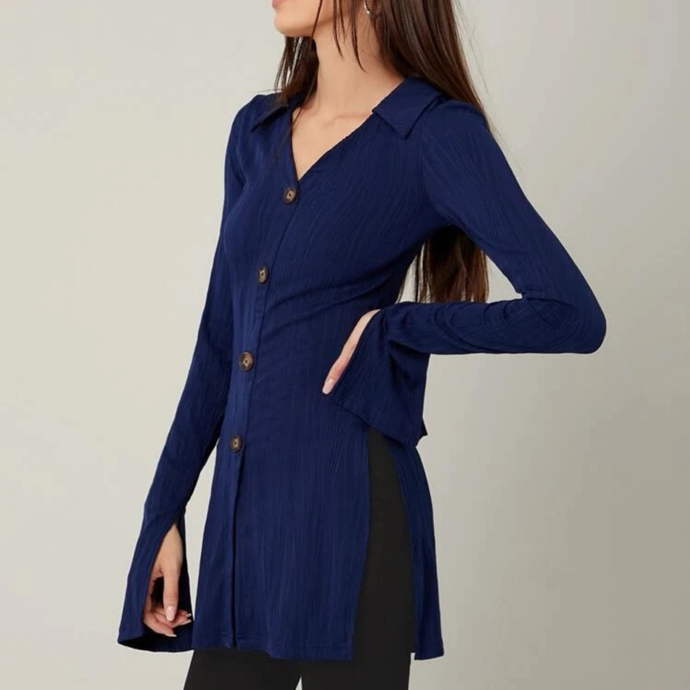 Long sleeve top